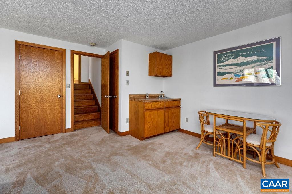65 LADYSLIPPER LN, WINTERGREEN RESORT, Virginia 22967, 4 Bedrooms Bedrooms, ,2 BathroomsBathrooms,Residential,65 LADYSLIPPER LN,664246 MLS # 664246