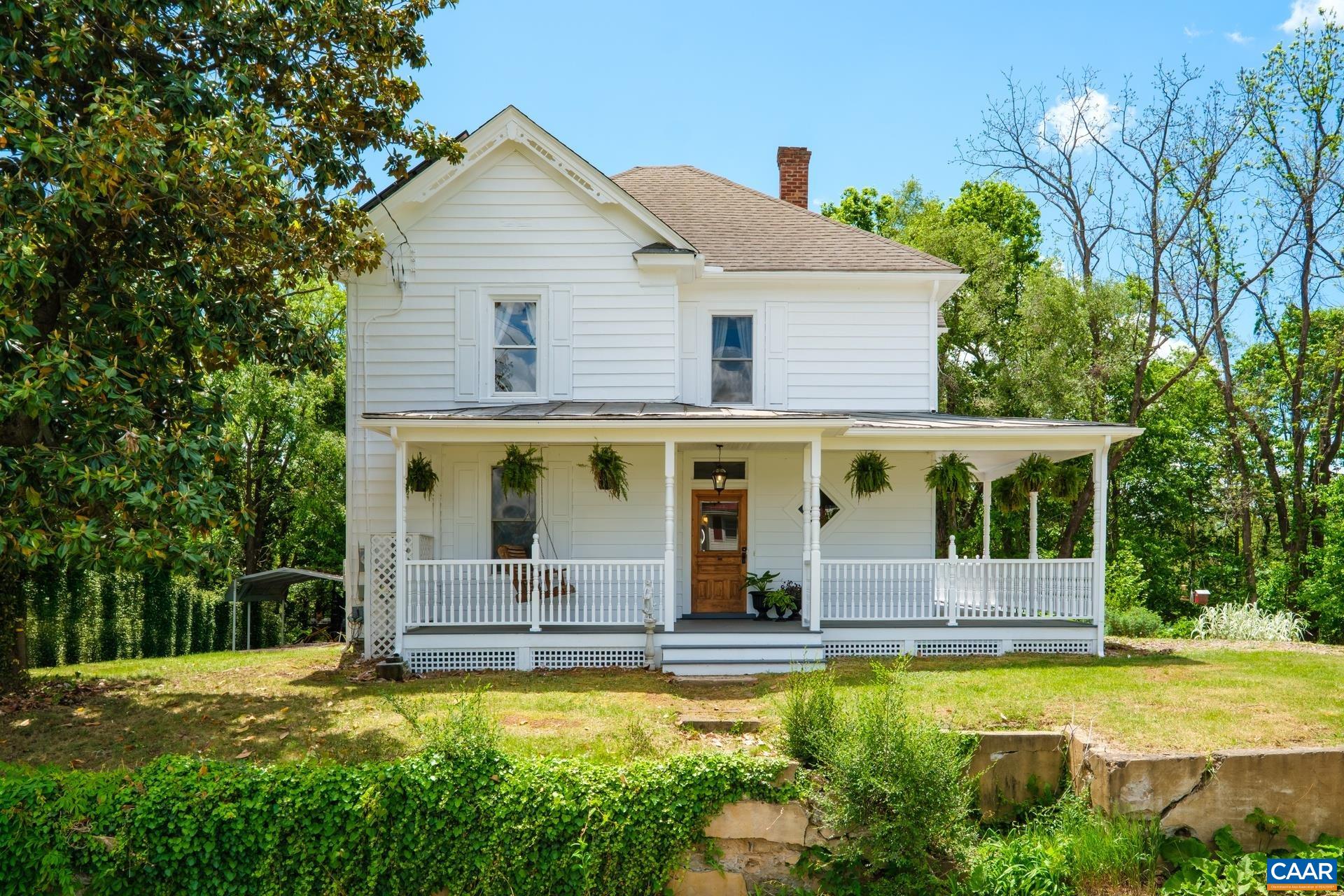 2010 WHITE BRIDGE RD, WAYNESBORO, Virginia 22980, 4 Bedrooms Bedrooms, ,1 BathroomBathrooms,Residential,2010 WHITE BRIDGE RD,664251 MLS # 664251