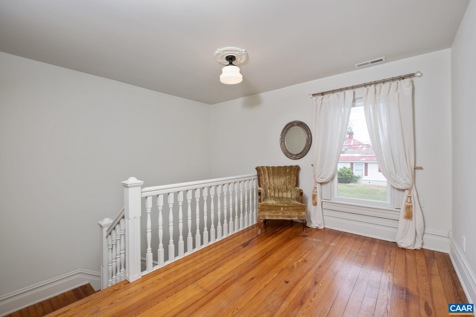 2010 WHITE BRIDGE RD, WAYNESBORO, Virginia 22980, 4 Bedrooms Bedrooms, ,1 BathroomBathrooms,Residential,2010 WHITE BRIDGE RD,664251 MLS # 664251