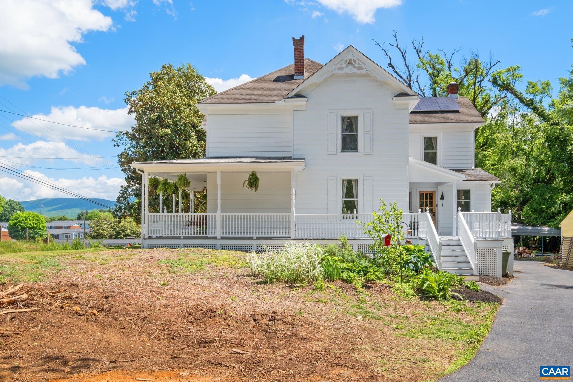 2010 WHITE BRIDGE RD, WAYNESBORO, Virginia 22980, 4 Bedrooms Bedrooms, ,1 BathroomBathrooms,Residential,2010 WHITE BRIDGE RD,664251 MLS # 664251