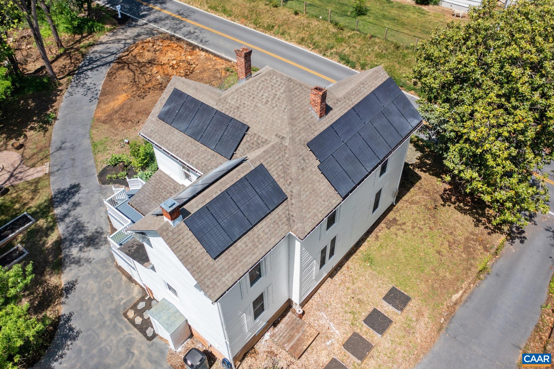 2010 WHITE BRIDGE RD, WAYNESBORO, Virginia 22980, 4 Bedrooms Bedrooms, ,1 BathroomBathrooms,Residential,2010 WHITE BRIDGE RD,664251 MLS # 664251