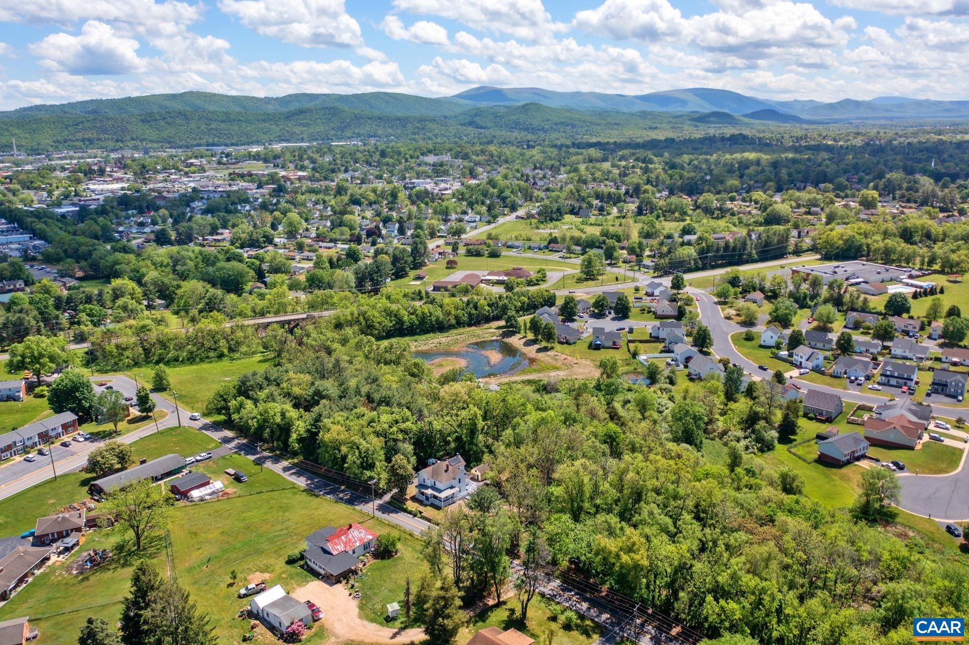 2010 WHITE BRIDGE RD, WAYNESBORO, Virginia 22980, 4 Bedrooms Bedrooms, ,1 BathroomBathrooms,Residential,2010 WHITE BRIDGE RD,664251 MLS # 664251