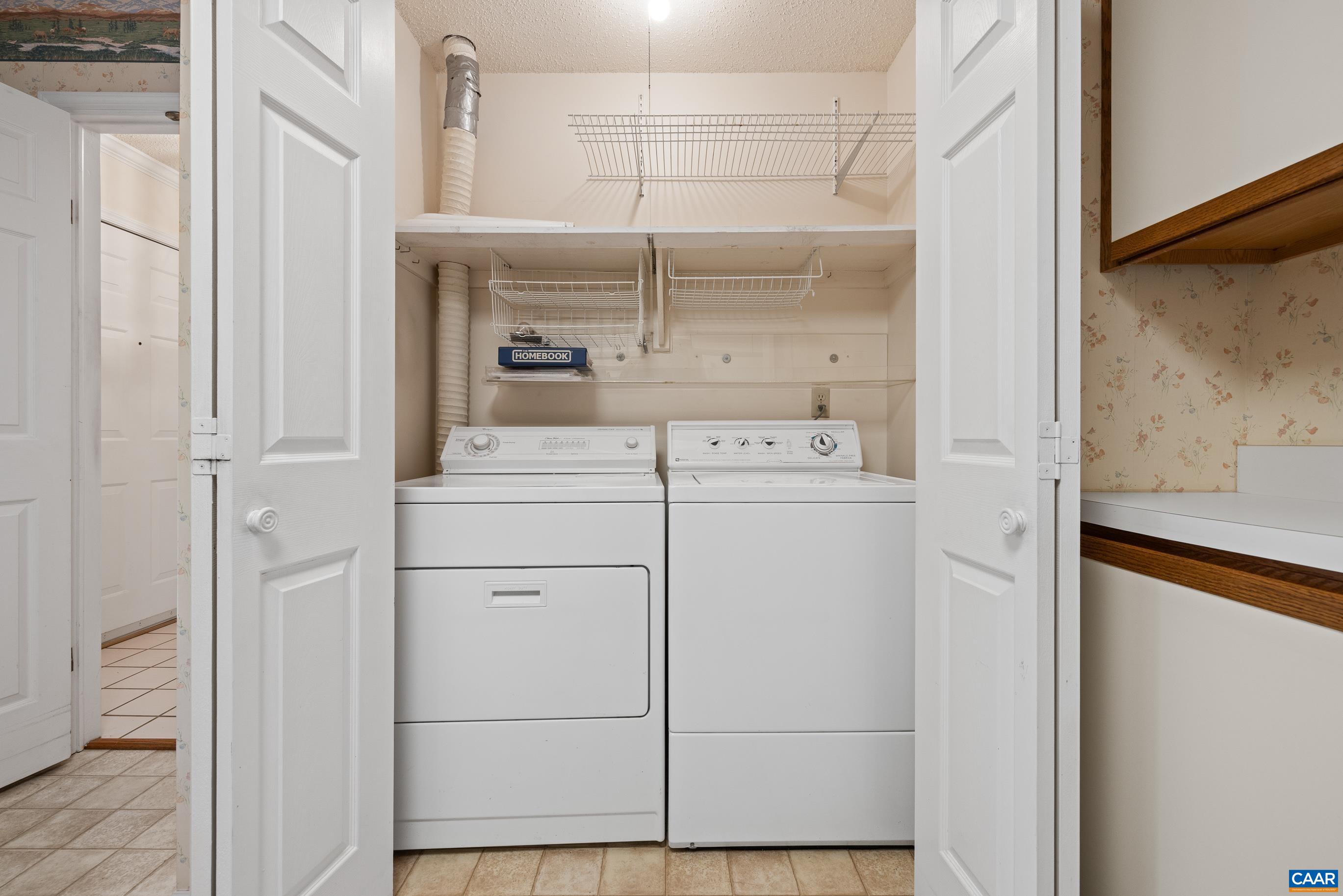 1184 PARTRIDGE LN, CHARLOTTESVILLE, Virginia 22901, 3 Bedrooms Bedrooms, ,3 BathroomsBathrooms,Residential,1184 PARTRIDGE LN,664253 MLS # 664253