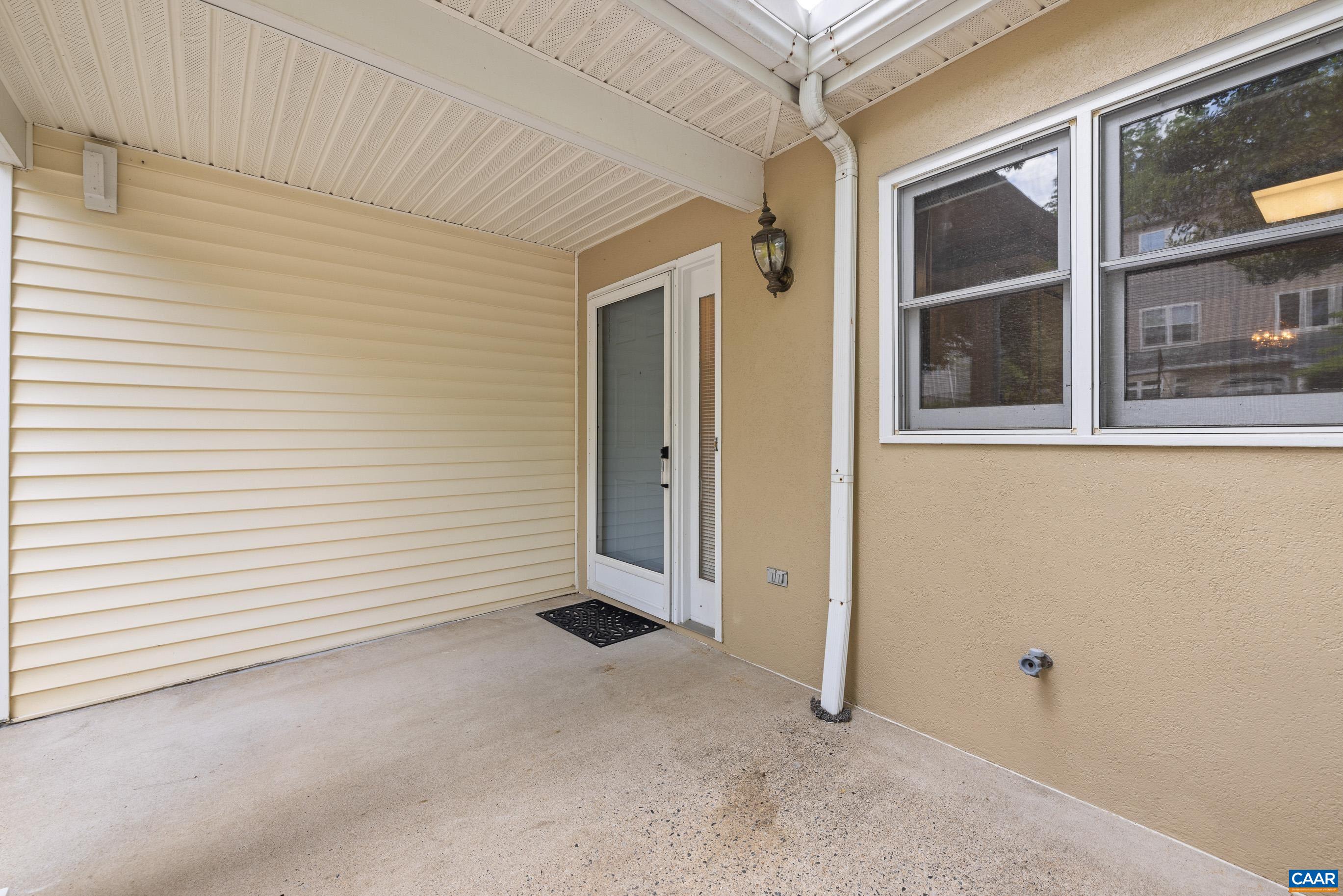 1184 PARTRIDGE LN, CHARLOTTESVILLE, Virginia 22901, 3 Bedrooms Bedrooms, ,3 BathroomsBathrooms,Residential,1184 PARTRIDGE LN,664253 MLS # 664253