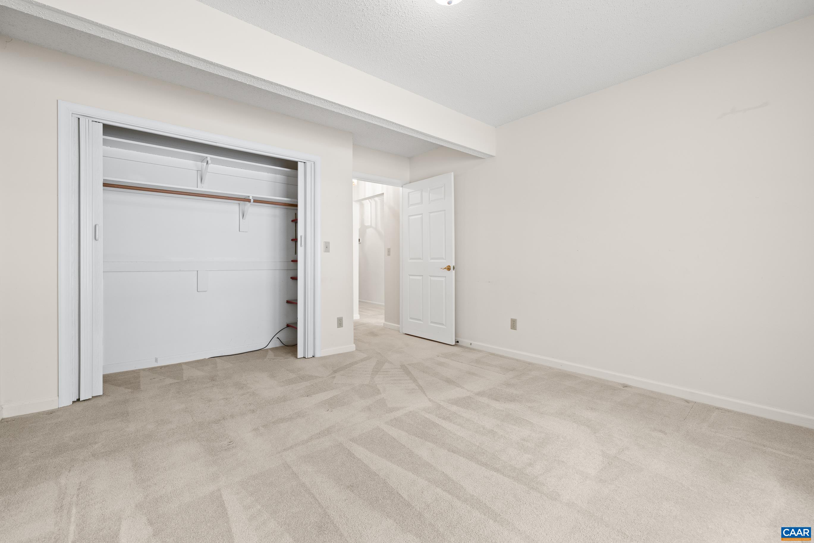 1184 PARTRIDGE LN, CHARLOTTESVILLE, Virginia 22901, 3 Bedrooms Bedrooms, ,3 BathroomsBathrooms,Residential,1184 PARTRIDGE LN,664253 MLS # 664253