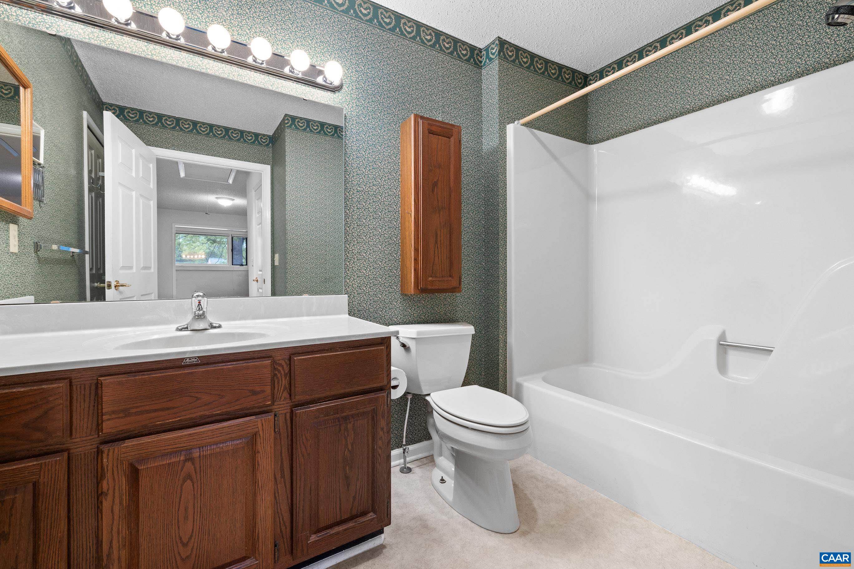 1184 PARTRIDGE LN, CHARLOTTESVILLE, Virginia 22901, 3 Bedrooms Bedrooms, ,3 BathroomsBathrooms,Residential,1184 PARTRIDGE LN,664253 MLS # 664253