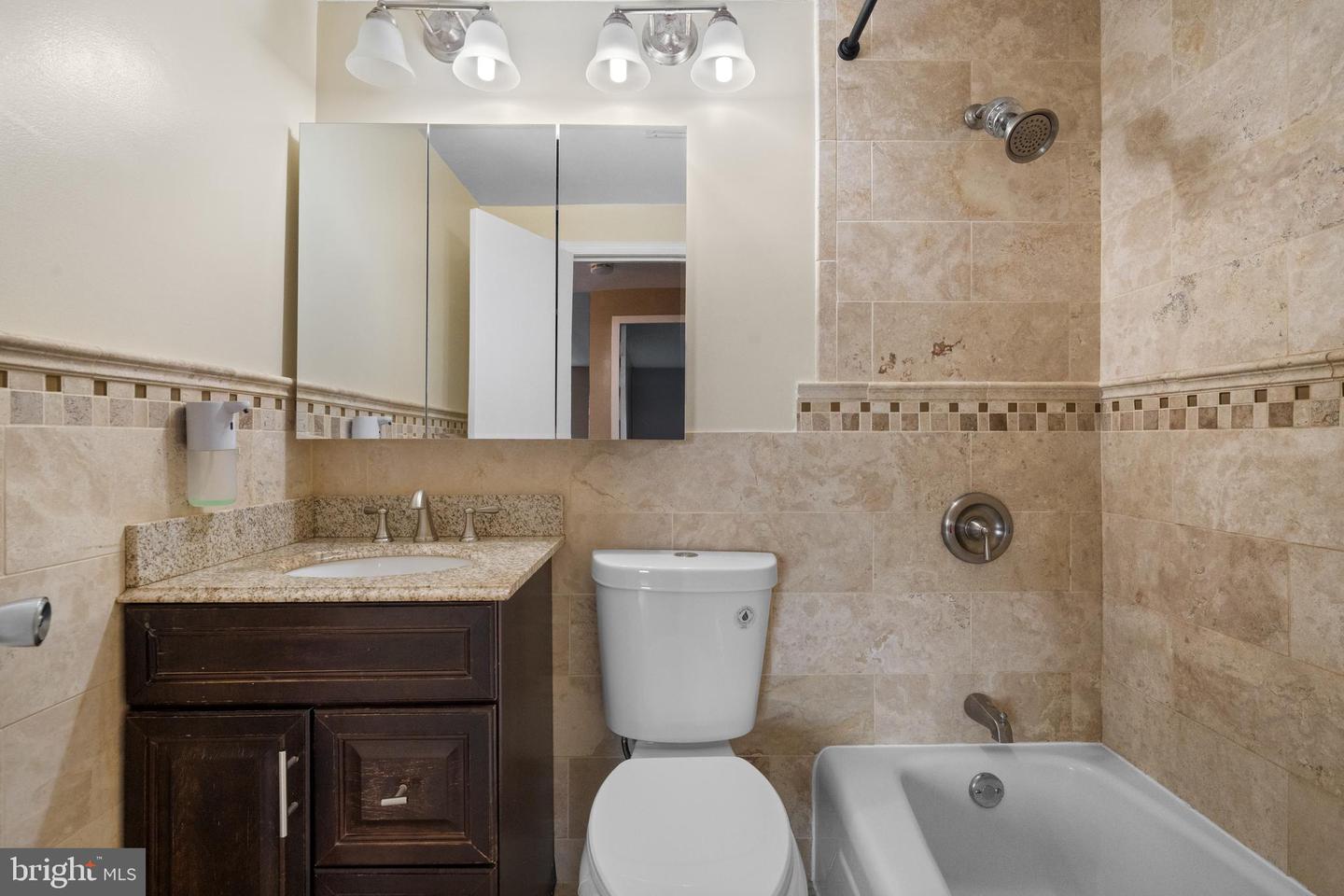 4600 DUKE ST #1300, ALEXANDRIA, Virginia 22304, 1 Bedroom Bedrooms, ,1 BathroomBathrooms,Residential,For sale,4600 DUKE ST #1300,VAAX2043828 MLS # VAAX2043828