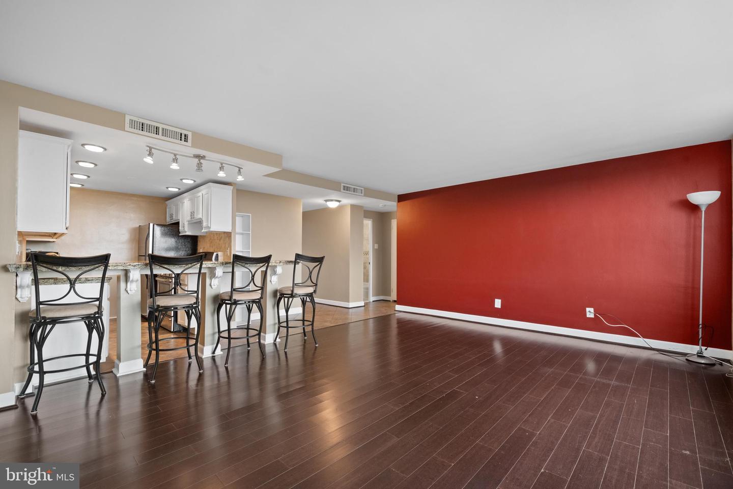 4600 DUKE ST #1300, ALEXANDRIA, Virginia 22304, 1 Bedroom Bedrooms, ,1 BathroomBathrooms,Residential,For sale,4600 DUKE ST #1300,VAAX2043828 MLS # VAAX2043828