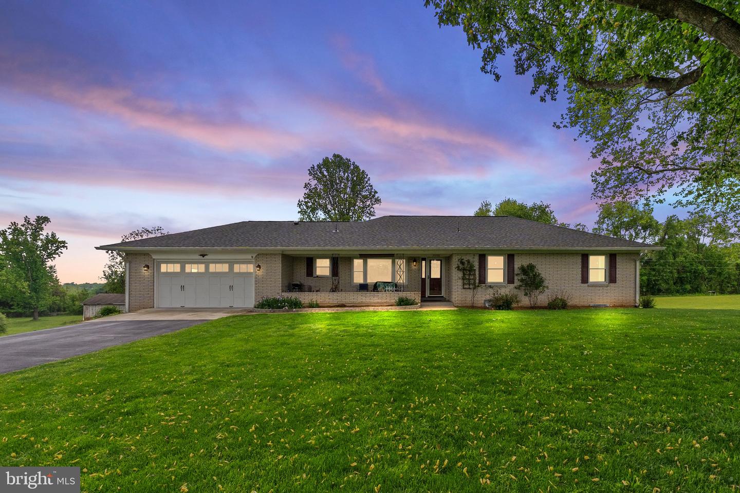 20268 ROLAND CT, LEESBURG, Virginia 20175, 3 Bedrooms Bedrooms, ,4 BathroomsBathrooms,Residential,For sale,20268 ROLAND CT,VALO2093234 MLS # VALO2093234