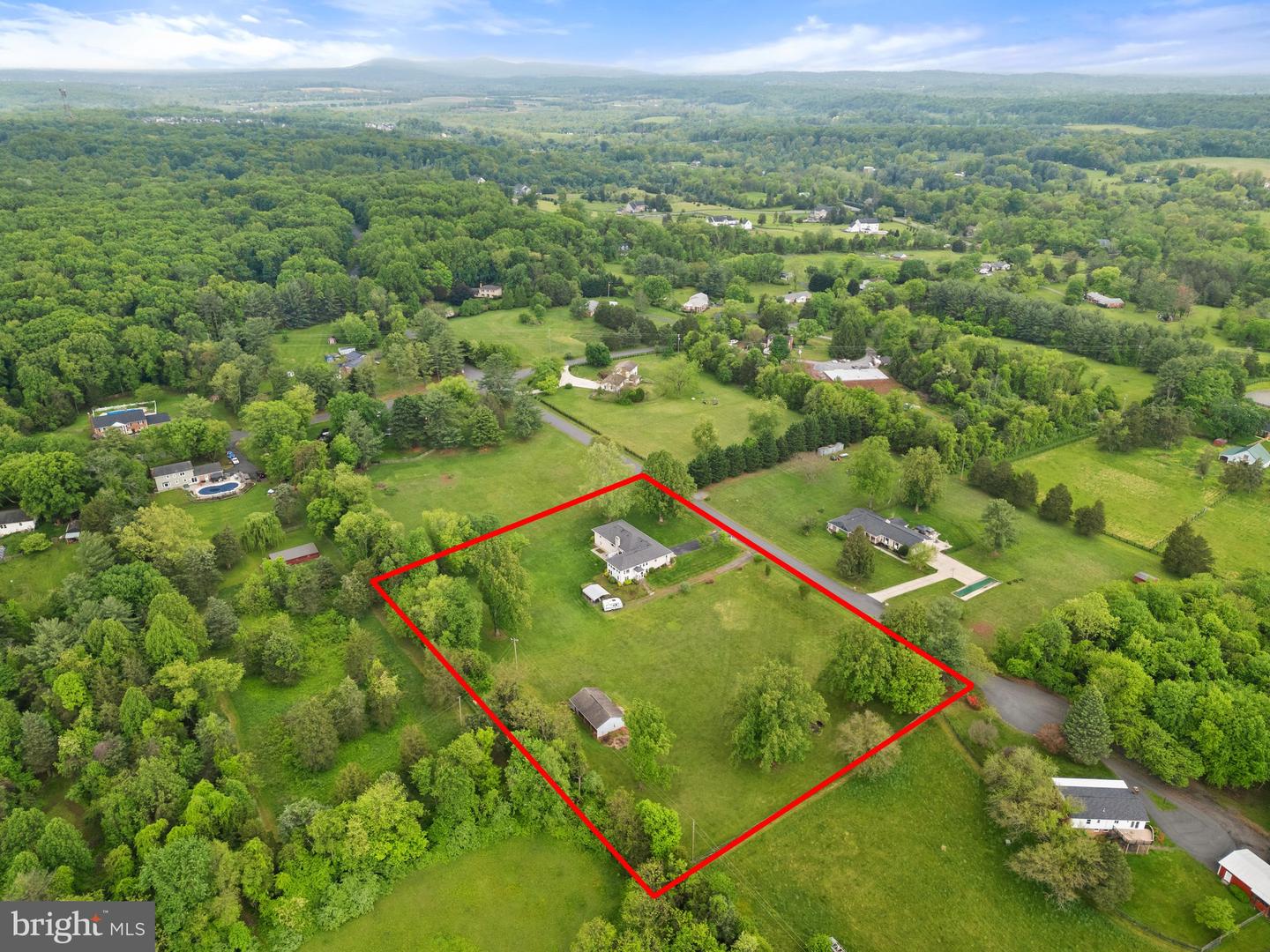 20268 ROLAND CT, LEESBURG, Virginia 20175, 3 Bedrooms Bedrooms, ,4 BathroomsBathrooms,Residential,For sale,20268 ROLAND CT,VALO2093234 MLS # VALO2093234