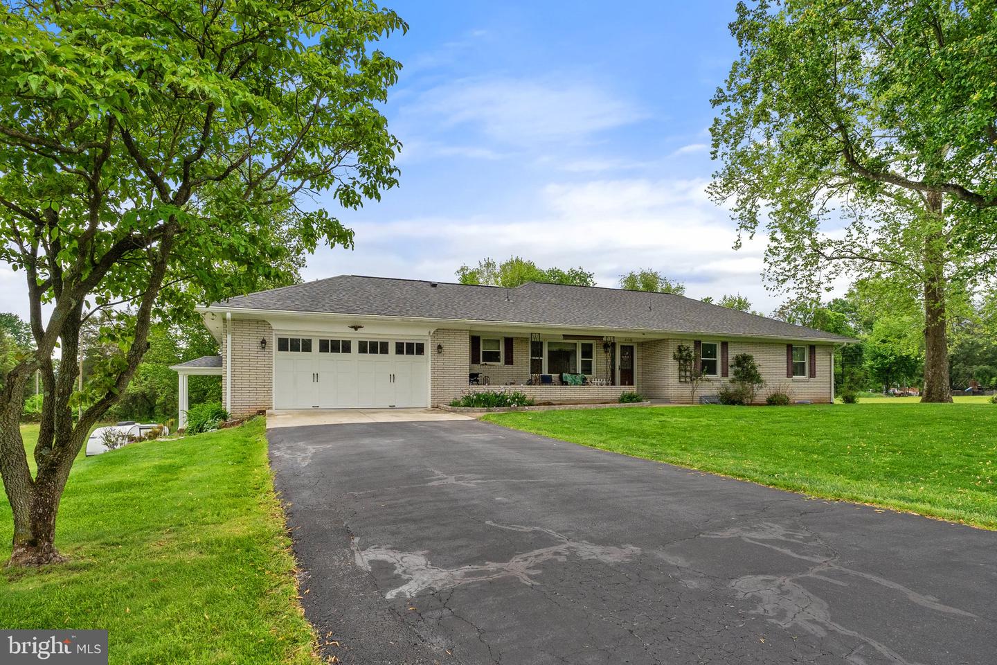 20268 ROLAND CT, LEESBURG, Virginia 20175, 3 Bedrooms Bedrooms, ,4 BathroomsBathrooms,Residential,For sale,20268 ROLAND CT,VALO2093234 MLS # VALO2093234