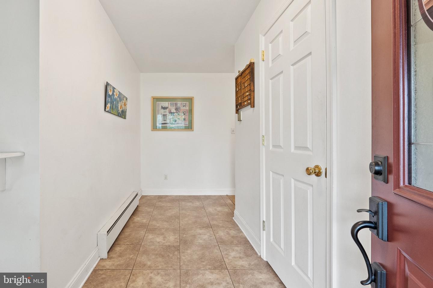 20268 ROLAND CT, LEESBURG, Virginia 20175, 3 Bedrooms Bedrooms, ,4 BathroomsBathrooms,Residential,For sale,20268 ROLAND CT,VALO2093234 MLS # VALO2093234