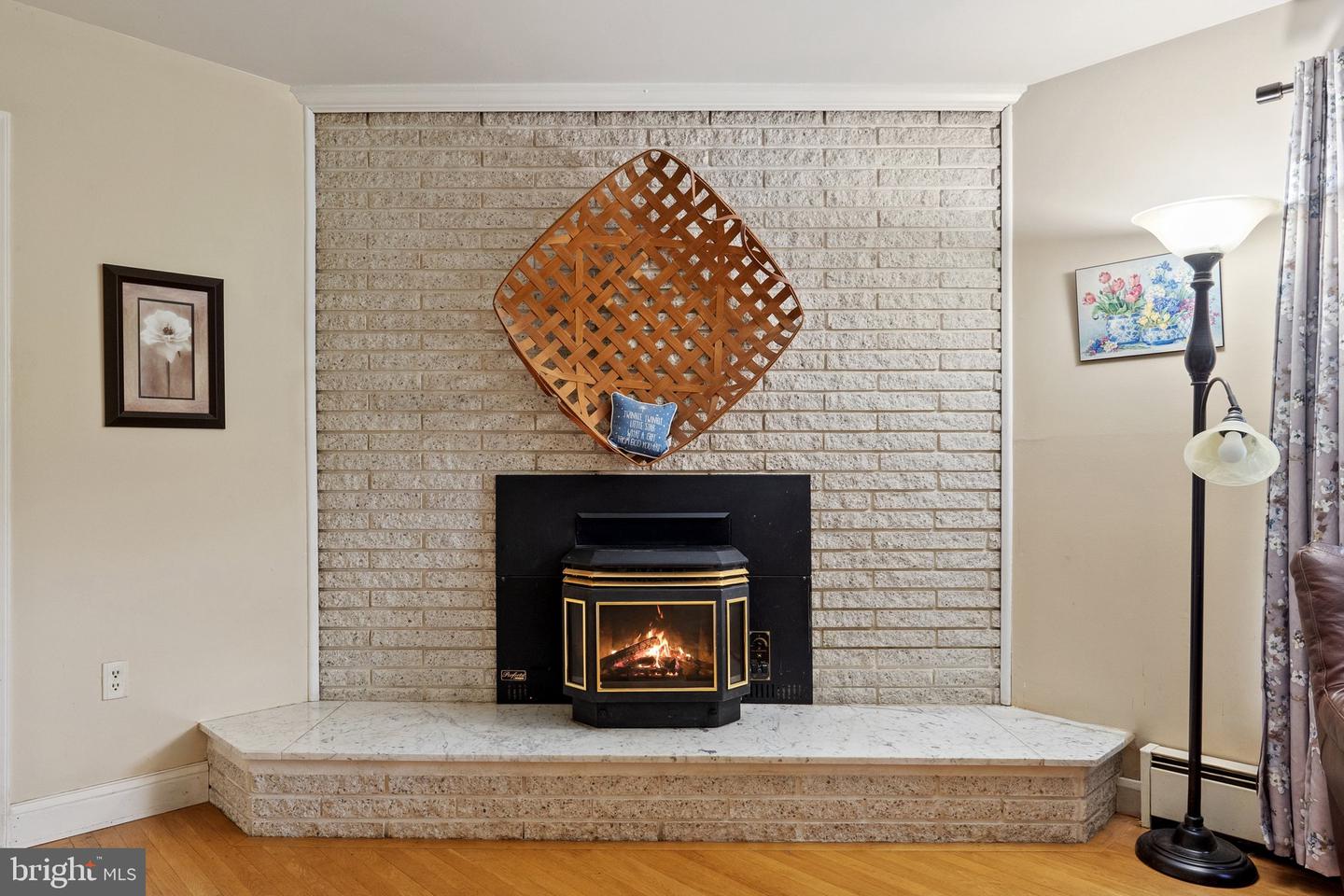 20268 ROLAND CT, LEESBURG, Virginia 20175, 3 Bedrooms Bedrooms, ,4 BathroomsBathrooms,Residential,For sale,20268 ROLAND CT,VALO2093234 MLS # VALO2093234