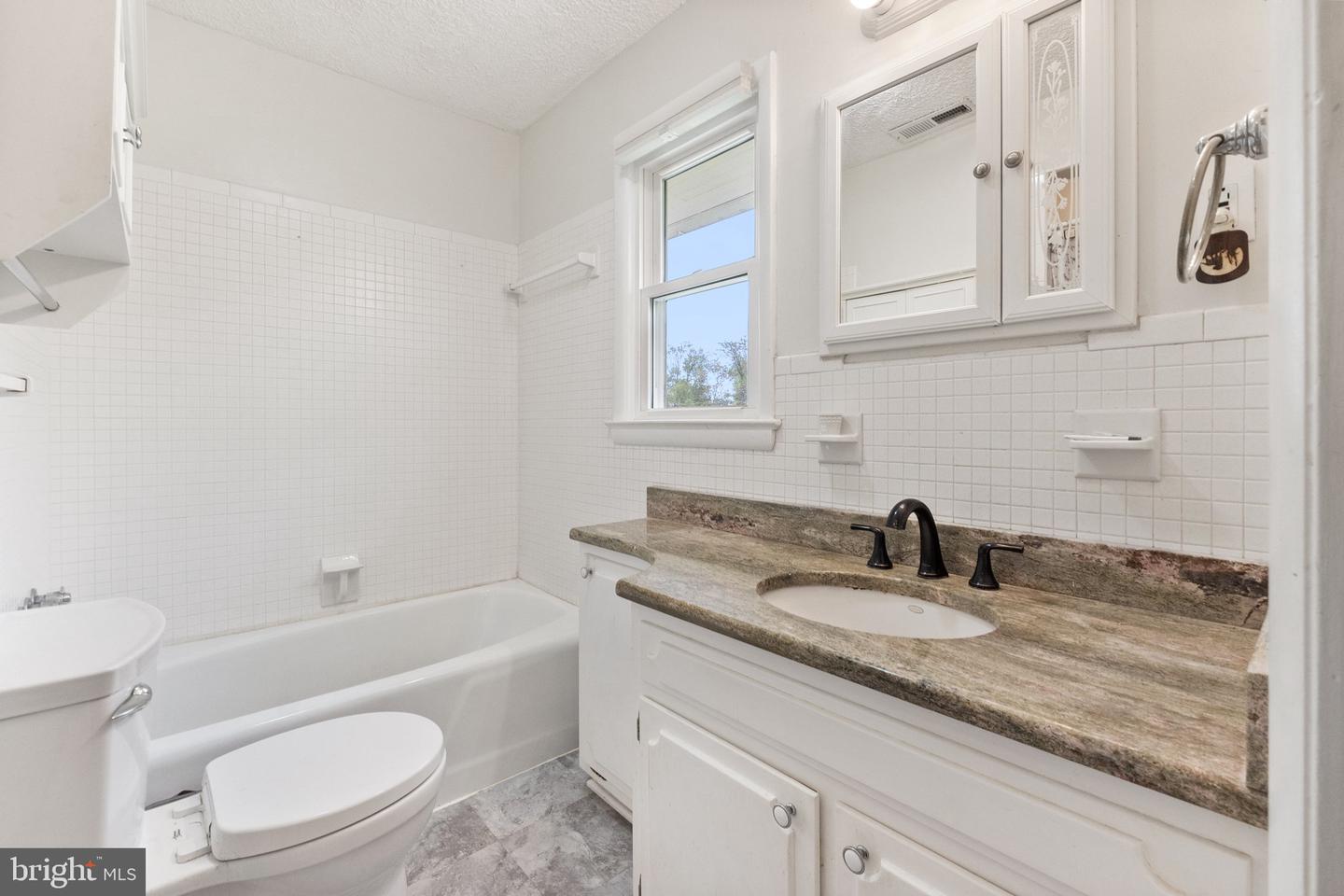 20268 ROLAND CT, LEESBURG, Virginia 20175, 3 Bedrooms Bedrooms, ,4 BathroomsBathrooms,Residential,For sale,20268 ROLAND CT,VALO2093234 MLS # VALO2093234