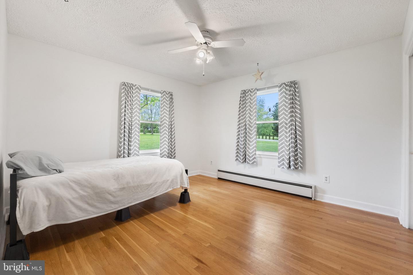 20268 ROLAND CT, LEESBURG, Virginia 20175, 3 Bedrooms Bedrooms, ,4 BathroomsBathrooms,Residential,For sale,20268 ROLAND CT,VALO2093234 MLS # VALO2093234