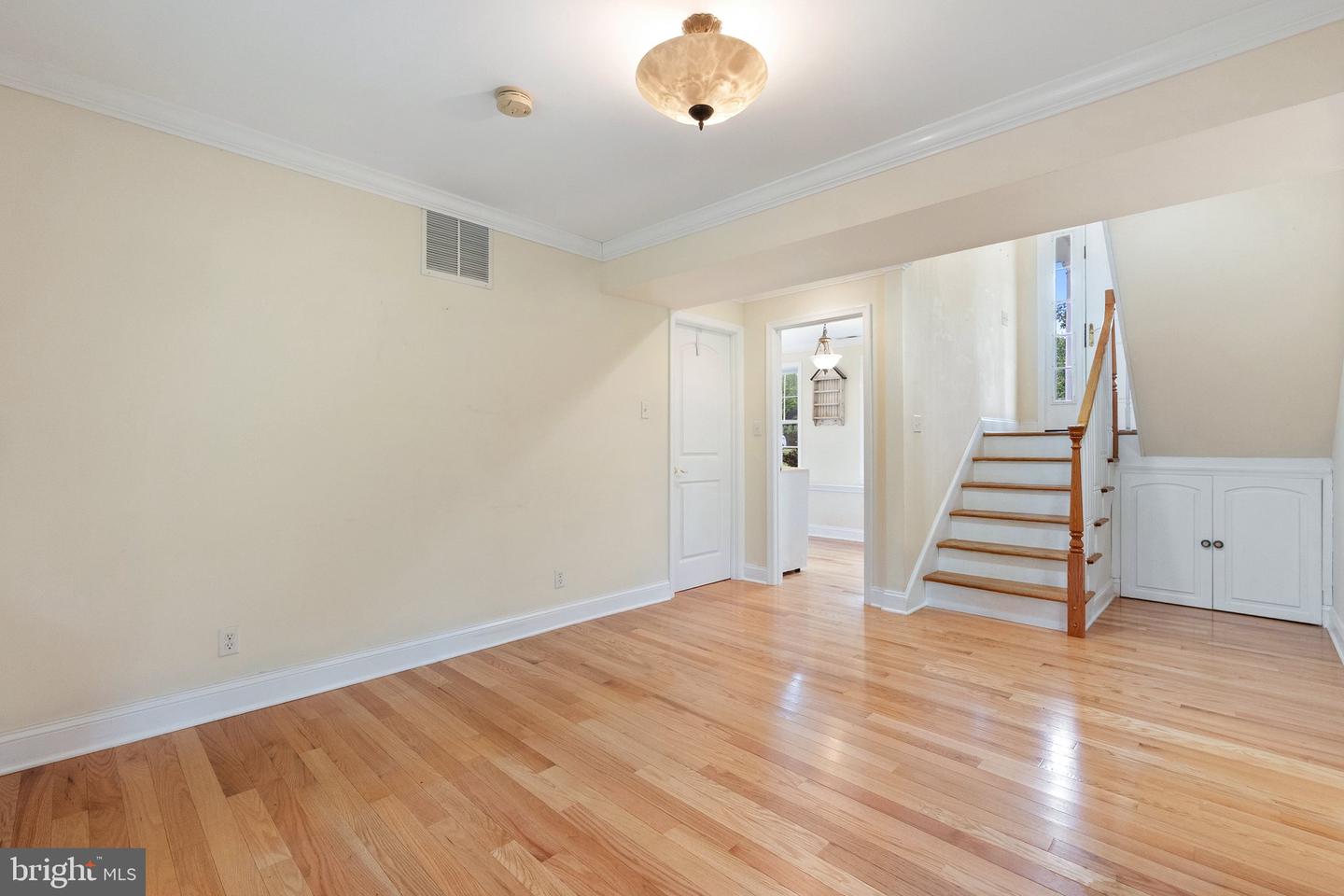 20268 ROLAND CT, LEESBURG, Virginia 20175, 3 Bedrooms Bedrooms, ,4 BathroomsBathrooms,Residential,For sale,20268 ROLAND CT,VALO2093234 MLS # VALO2093234