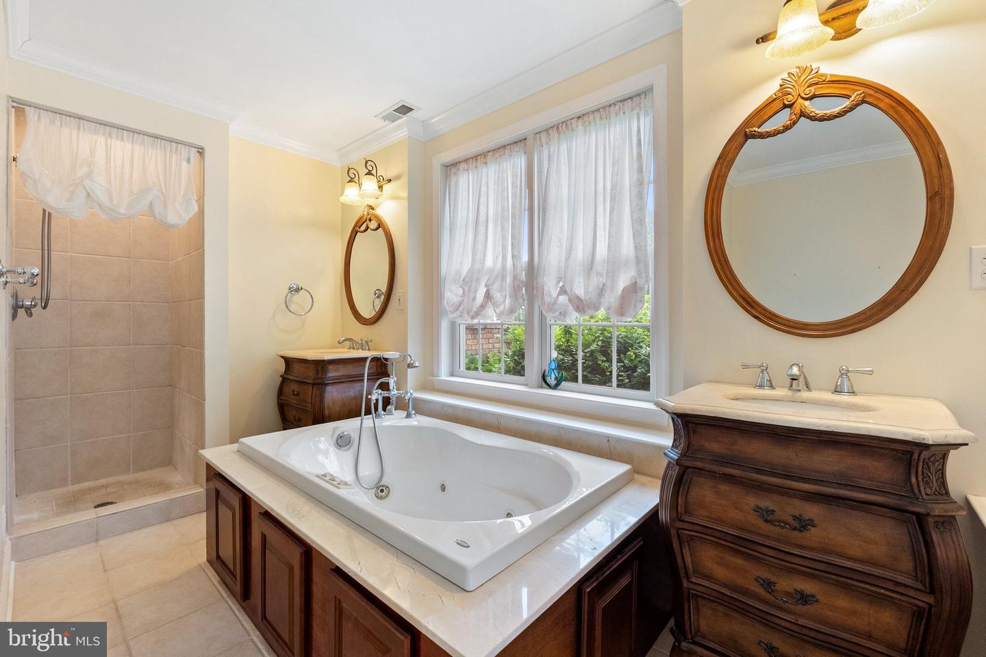 20268 ROLAND CT, LEESBURG, Virginia 20175, 3 Bedrooms Bedrooms, ,4 BathroomsBathrooms,Residential,For sale,20268 ROLAND CT,VALO2093234 MLS # VALO2093234