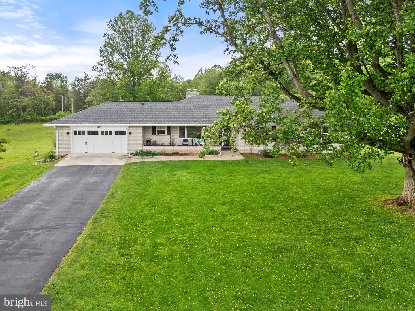 20268 ROLAND CT, LEESBURG, Virginia 20175, 3 Bedrooms Bedrooms, ,4 BathroomsBathrooms,Residential,For sale,20268 ROLAND CT,VALO2093234 MLS # VALO2093234