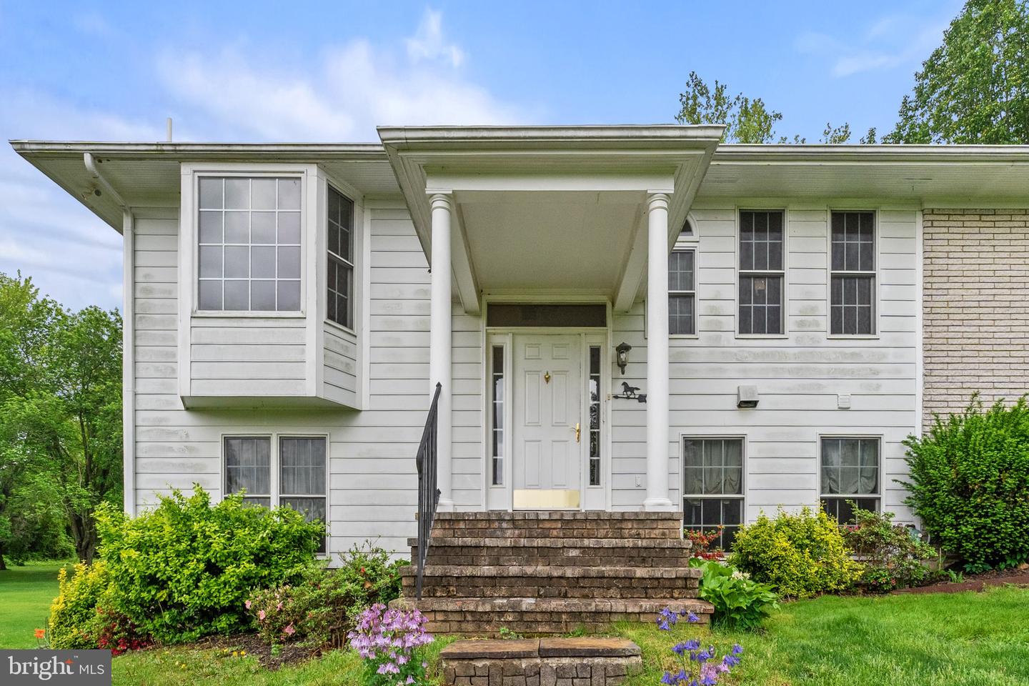 20268 ROLAND CT, LEESBURG, Virginia 20175, 3 Bedrooms Bedrooms, ,4 BathroomsBathrooms,Residential,For sale,20268 ROLAND CT,VALO2093234 MLS # VALO2093234