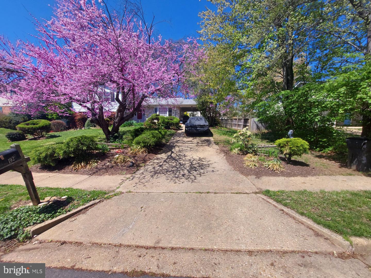1928 HULL RD, VIENNA, Virginia 22182, 4 Bedrooms Bedrooms, ,2 BathroomsBathrooms,Residential,For sale,1928 HULL RD,VAFX2232822 MLS # VAFX2232822