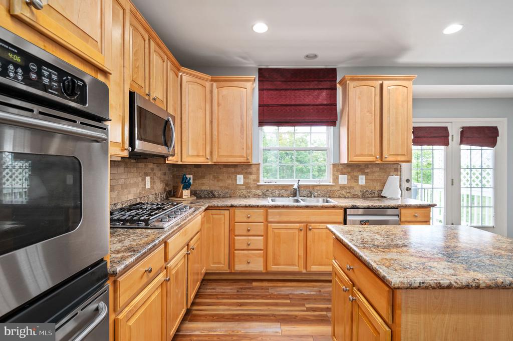 5606 JOSHUA TREE CIR, FREDERICKSBURG, Virginia 22407, 4 Bedrooms Bedrooms, ,2 BathroomsBathrooms,Residential,5606 JOSHUA TREE CIR,VASP2032248 MLS # VASP2032248