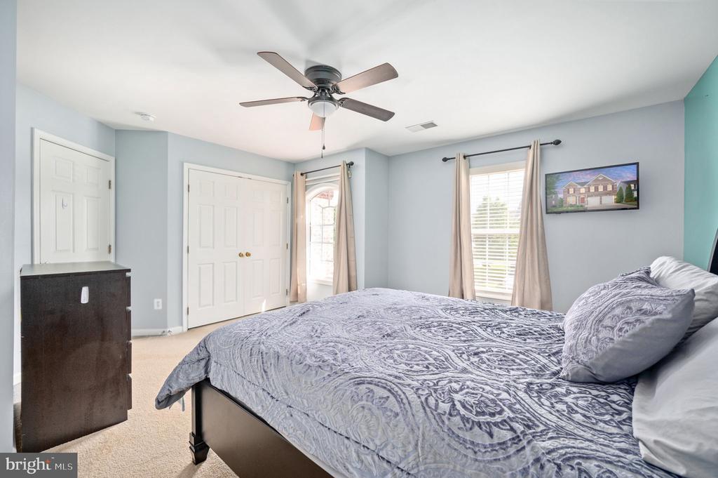 5606 JOSHUA TREE CIR, FREDERICKSBURG, Virginia 22407, 4 Bedrooms Bedrooms, ,2 BathroomsBathrooms,Residential,5606 JOSHUA TREE CIR,VASP2032248 MLS # VASP2032248