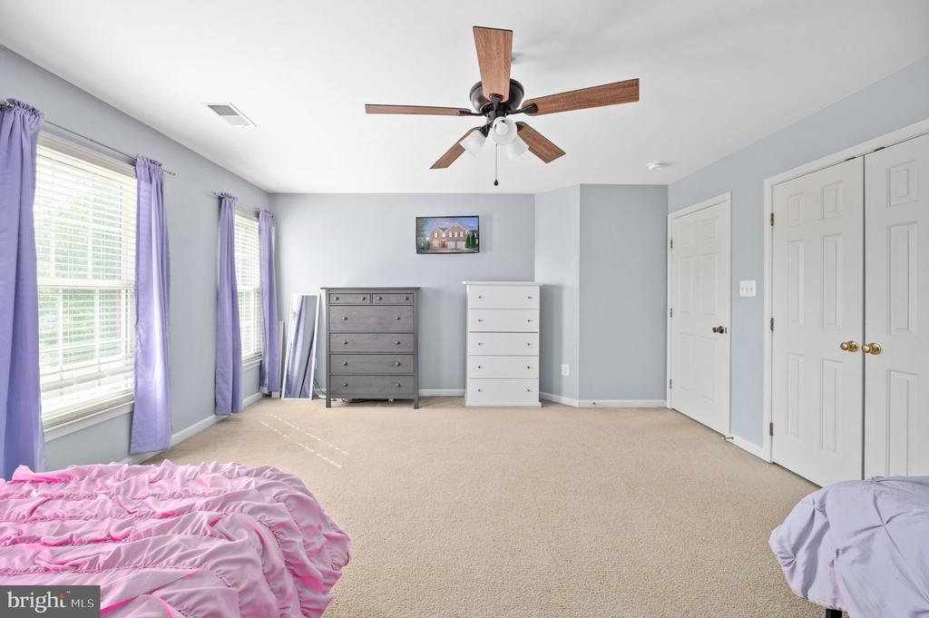 5606 JOSHUA TREE CIR, FREDERICKSBURG, Virginia 22407, 4 Bedrooms Bedrooms, ,2 BathroomsBathrooms,Residential,5606 JOSHUA TREE CIR,VASP2032248 MLS # VASP2032248