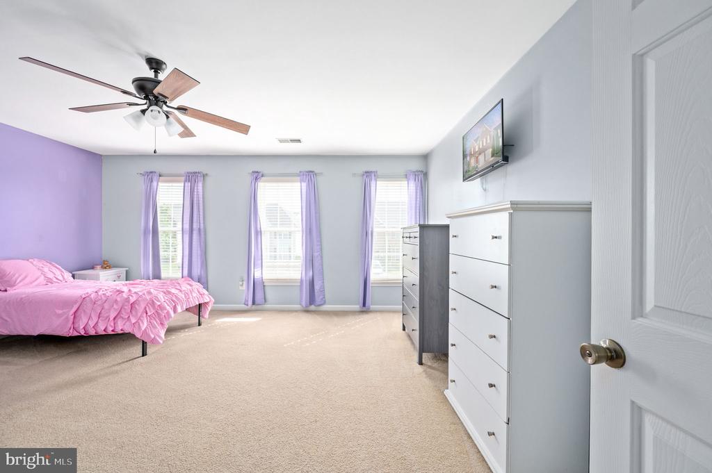 5606 JOSHUA TREE CIR, FREDERICKSBURG, Virginia 22407, 4 Bedrooms Bedrooms, ,2 BathroomsBathrooms,Residential,5606 JOSHUA TREE CIR,VASP2032248 MLS # VASP2032248