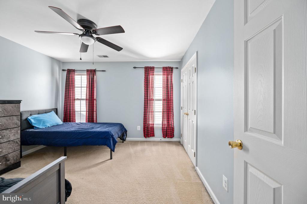 5606 JOSHUA TREE CIR, FREDERICKSBURG, Virginia 22407, 4 Bedrooms Bedrooms, ,2 BathroomsBathrooms,Residential,5606 JOSHUA TREE CIR,VASP2032248 MLS # VASP2032248