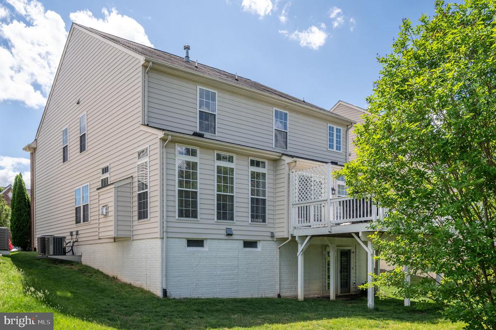 5606 JOSHUA TREE CIR, FREDERICKSBURG, Virginia 22407, 4 Bedrooms Bedrooms, ,2 BathroomsBathrooms,Residential,5606 JOSHUA TREE CIR,VASP2032248 MLS # VASP2032248