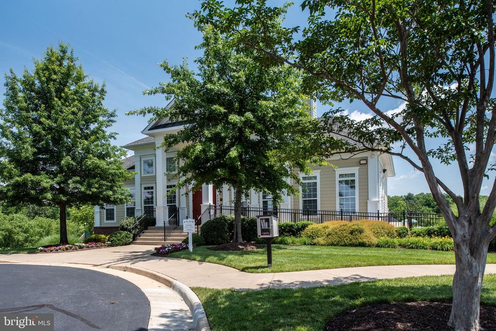 5606 JOSHUA TREE CIR, FREDERICKSBURG, Virginia 22407, 4 Bedrooms Bedrooms, ,2 BathroomsBathrooms,Residential,5606 JOSHUA TREE CIR,VASP2032248 MLS # VASP2032248