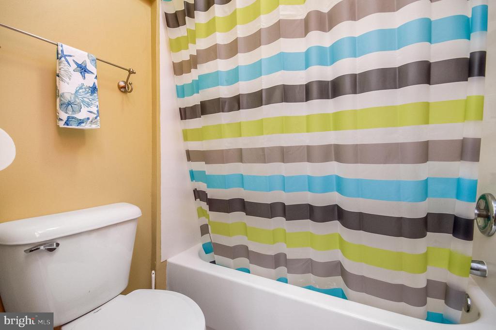11425 CUSTERS TRCE, SPOTSYLVANIA, Virginia 22553, 4 Bedrooms Bedrooms, ,4 BathroomsBathrooms,Residential,11425 CUSTERS TRCE,VASP2032390 MLS # VASP2032390