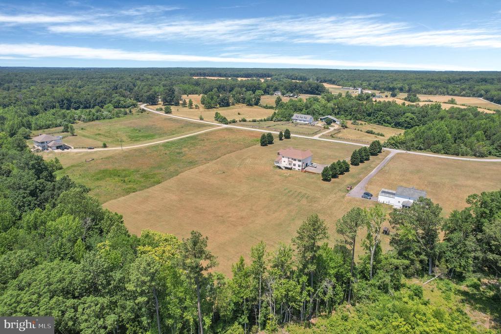 11425 CUSTERS TRCE, SPOTSYLVANIA, Virginia 22553, 4 Bedrooms Bedrooms, ,4 BathroomsBathrooms,Residential,11425 CUSTERS TRCE,VASP2032390 MLS # VASP2032390
