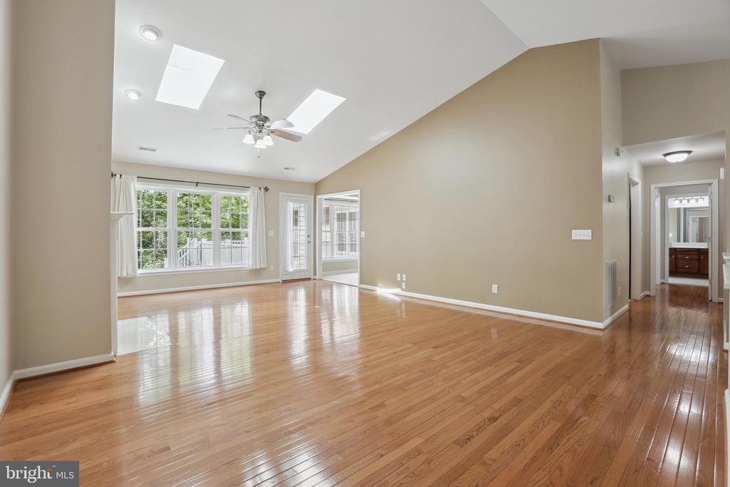 200 SAYLERS CREEK RD, LOCUST GROVE, Virginia 22508, 4 Bedrooms Bedrooms, ,2 BathroomsBathrooms,Residential,200 SAYLERS CREEK RD,VAOR2009552 MLS # VAOR2009552