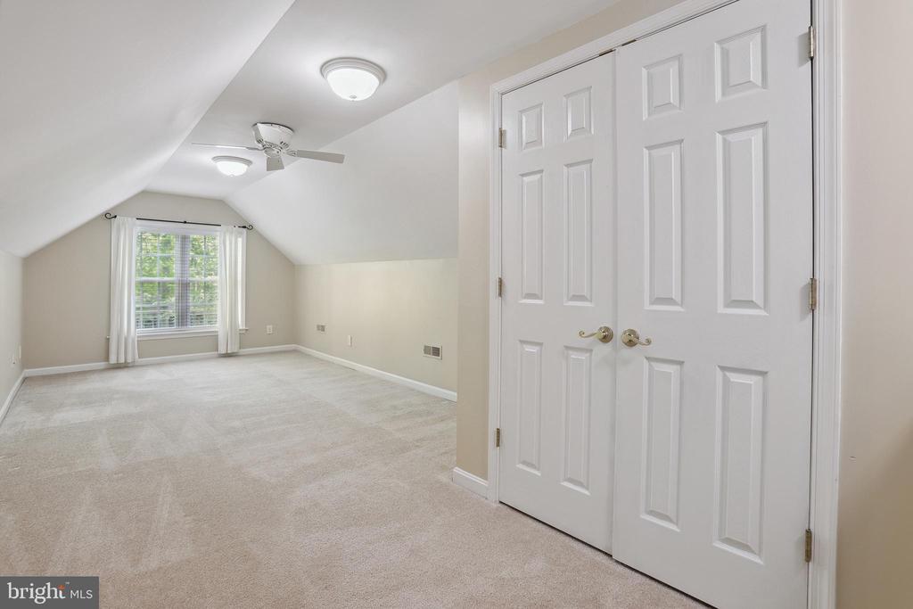 200 SAYLERS CREEK RD, LOCUST GROVE, Virginia 22508, 4 Bedrooms Bedrooms, ,2 BathroomsBathrooms,Residential,200 SAYLERS CREEK RD,VAOR2009552 MLS # VAOR2009552