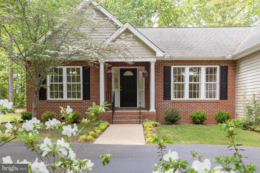 200 SAYLERS CREEK RD, LOCUST GROVE, Virginia 22508, 4 Bedrooms Bedrooms, ,2 BathroomsBathrooms,Residential,200 SAYLERS CREEK RD,VAOR2009552 MLS # VAOR2009552