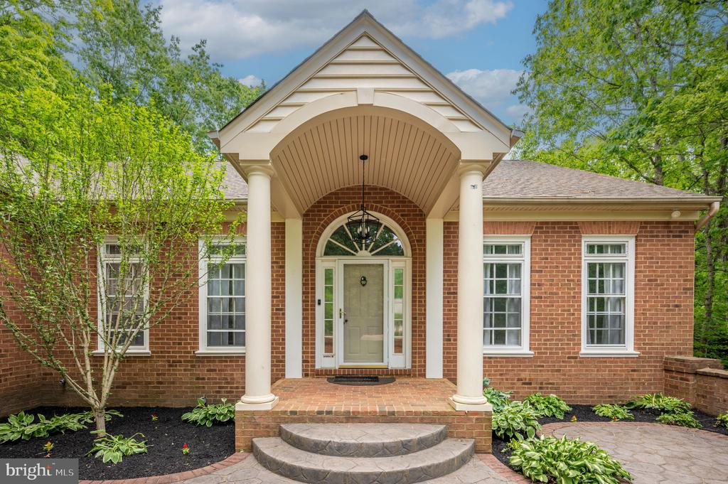 8504 MATTHEW MAURY CT, SPOTSYLVANIA, Virginia 22553, 5 Bedrooms Bedrooms, ,4 BathroomsBathrooms,Residential,8504 MATTHEW MAURY CT,VASP2032738 MLS # VASP2032738