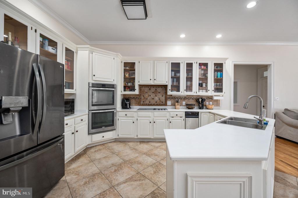 8504 MATTHEW MAURY CT, SPOTSYLVANIA, Virginia 22553, 5 Bedrooms Bedrooms, ,4 BathroomsBathrooms,Residential,8504 MATTHEW MAURY CT,VASP2032738 MLS # VASP2032738