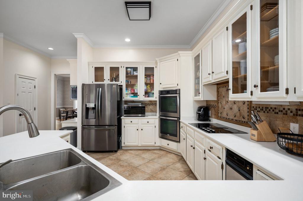 8504 MATTHEW MAURY CT, SPOTSYLVANIA, Virginia 22553, 5 Bedrooms Bedrooms, ,4 BathroomsBathrooms,Residential,8504 MATTHEW MAURY CT,VASP2032738 MLS # VASP2032738