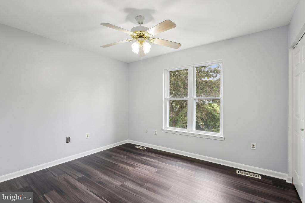 5003 NORRIS DR, FREDERICKSBURG, Virginia 22407, 3 Bedrooms Bedrooms, ,2 BathroomsBathrooms,Residential,5003 NORRIS DR,VASP2032664 MLS # VASP2032664