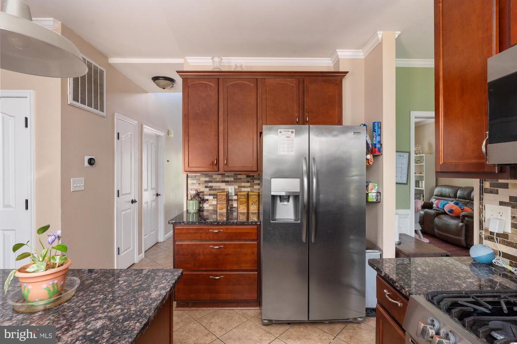 5930 W COPPER MOUNTAIN DR, SPOTSYLVANIA, Virginia 22553, 4 Bedrooms Bedrooms, ,2 BathroomsBathrooms,Residential,5930 W COPPER MOUNTAIN DR,VASP2032832 MLS # VASP2032832