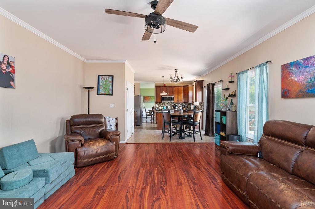 5930 W COPPER MOUNTAIN DR, SPOTSYLVANIA, Virginia 22553, 4 Bedrooms Bedrooms, ,2 BathroomsBathrooms,Residential,5930 W COPPER MOUNTAIN DR,VASP2032832 MLS # VASP2032832