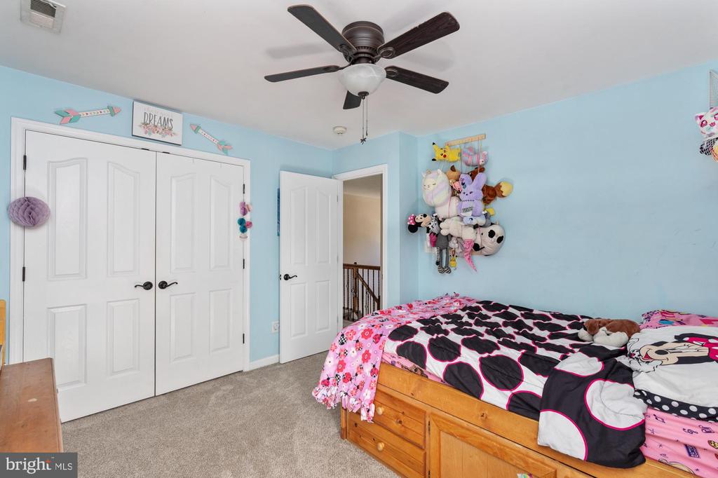 5930 W COPPER MOUNTAIN DR, SPOTSYLVANIA, Virginia 22553, 4 Bedrooms Bedrooms, ,2 BathroomsBathrooms,Residential,5930 W COPPER MOUNTAIN DR,VASP2032832 MLS # VASP2032832