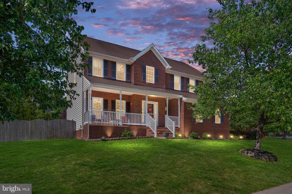 5930 W COPPER MOUNTAIN DR, SPOTSYLVANIA, Virginia 22553, 4 Bedrooms Bedrooms, ,2 BathroomsBathrooms,Residential,5930 W COPPER MOUNTAIN DR,VASP2032832 MLS # VASP2032832