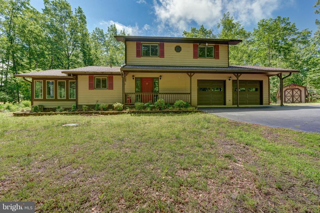 120 LAKEWOOD CIRCLE, MINERAL, Virginia 23117, 3 Bedrooms Bedrooms, ,2 BathroomsBathrooms,Residential,120 LAKEWOOD CIRCLE,VALA2007784 MLS # VALA2007784