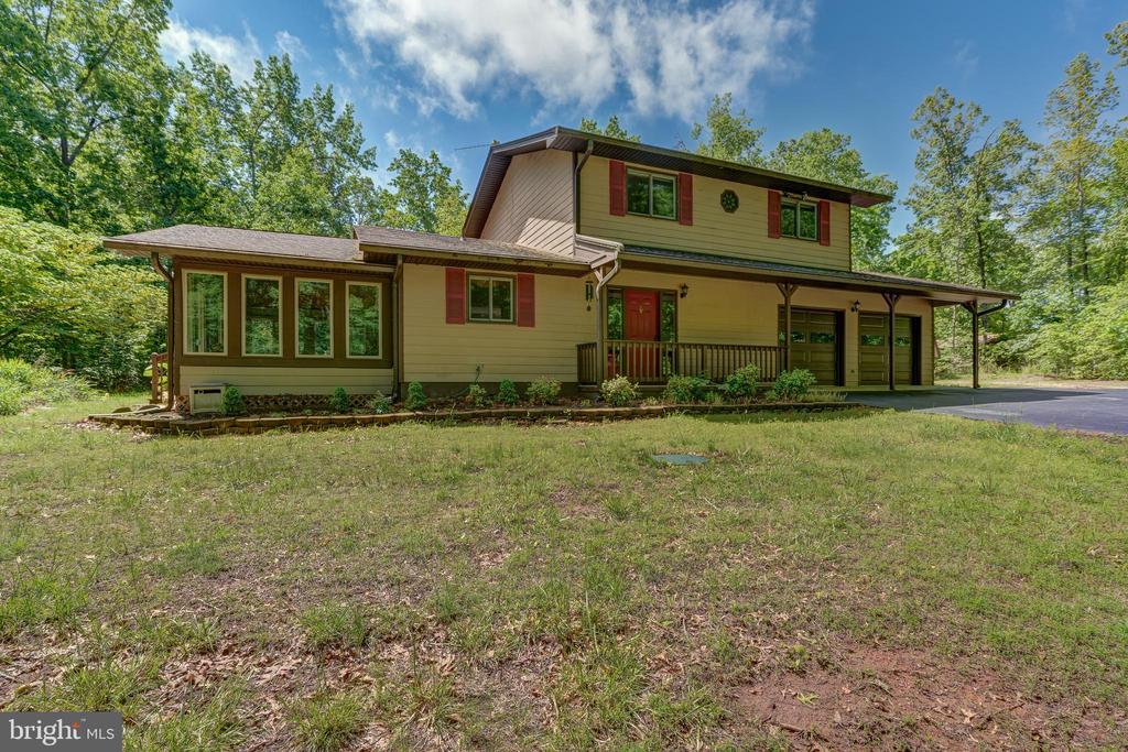 120 LAKEWOOD CIRCLE, MINERAL, Virginia 23117, 3 Bedrooms Bedrooms, ,2 BathroomsBathrooms,Residential,120 LAKEWOOD CIRCLE,VALA2007784 MLS # VALA2007784