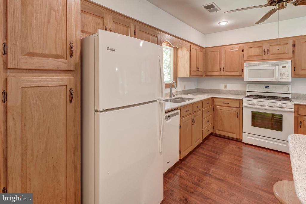 120 LAKEWOOD CIRCLE, MINERAL, Virginia 23117, 3 Bedrooms Bedrooms, ,2 BathroomsBathrooms,Residential,120 LAKEWOOD CIRCLE,VALA2007784 MLS # VALA2007784