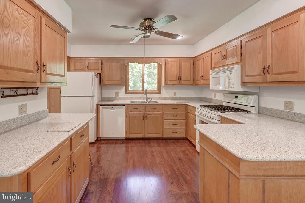 120 LAKEWOOD CIRCLE, MINERAL, Virginia 23117, 3 Bedrooms Bedrooms, ,2 BathroomsBathrooms,Residential,120 LAKEWOOD CIRCLE,VALA2007784 MLS # VALA2007784