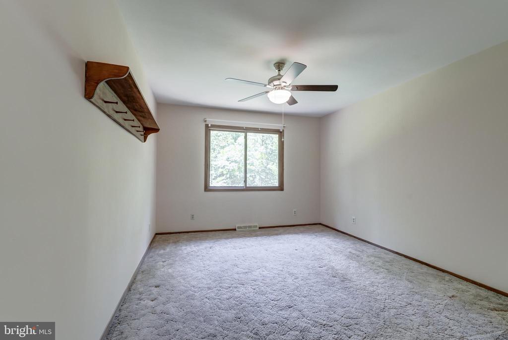 120 LAKEWOOD CIRCLE, MINERAL, Virginia 23117, 3 Bedrooms Bedrooms, ,2 BathroomsBathrooms,Residential,120 LAKEWOOD CIRCLE,VALA2007784 MLS # VALA2007784