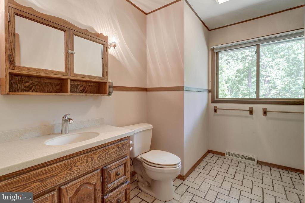 120 LAKEWOOD CIRCLE, MINERAL, Virginia 23117, 3 Bedrooms Bedrooms, ,2 BathroomsBathrooms,Residential,120 LAKEWOOD CIRCLE,VALA2007784 MLS # VALA2007784